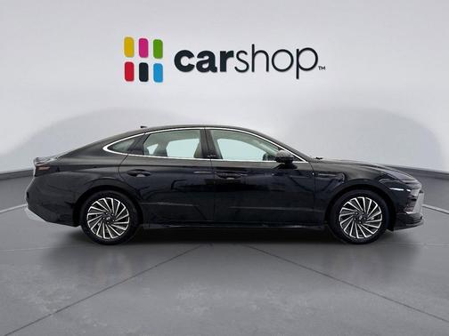 2024 Hyundai SONATA Hybrid Limited