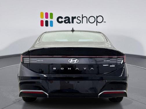 2024 Hyundai SONATA Hybrid Limited