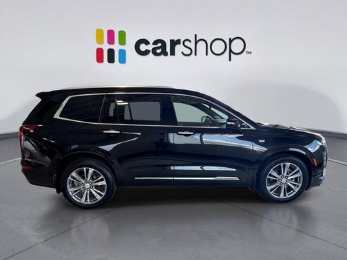 Stellar Black Metallic 2022 Cadillac XT6 Premium Luxury AWD