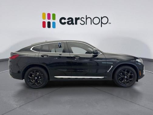 2025 BMW X4 xDrive30i