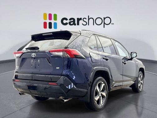 2024 Toyota RAV4 Prime SE
