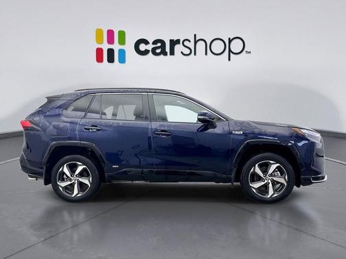 2024 Toyota RAV4 Prime SE