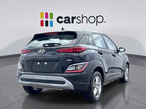 2022 Hyundai KONA SE