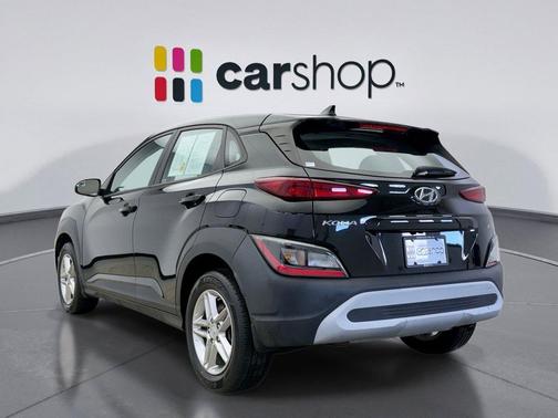 2022 Hyundai KONA SE