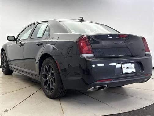 2023 Chrysler 300 Touring