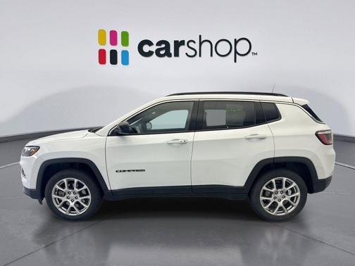 Bright White Clearcoat 2023 Jeep Compass Latitude Lux