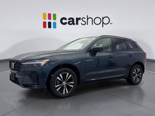 2024 Volvo XC60 B5 Core Dark Theme