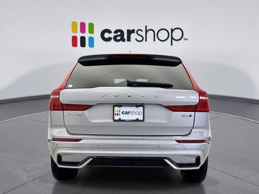 2025 Volvo XC60 B5 Plus