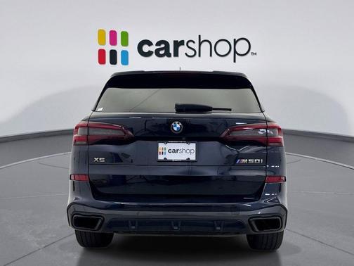 2022 BMW X5 M50i