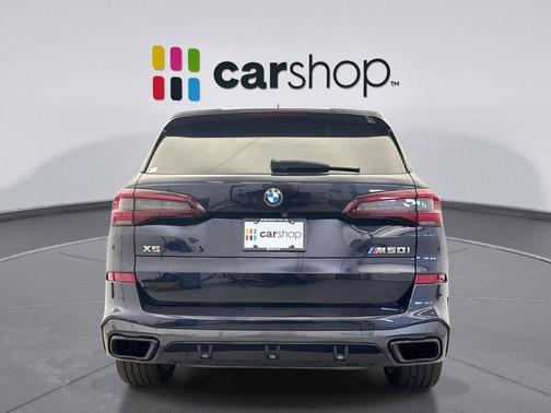 2022 BMW X5 M50i
