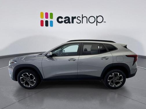 Sterling Gray Metallic 2024 Chevrolet Trax LT