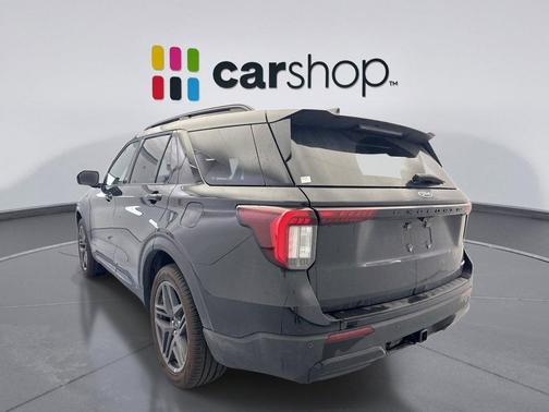 AGATE BLACK METALLIC 2025 Ford Explorer ST-Line