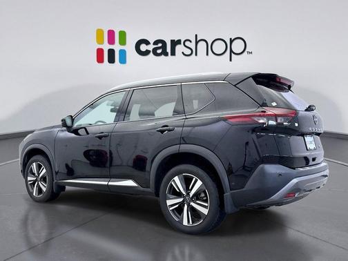 Super Black 2023 Nissan Rogue SL