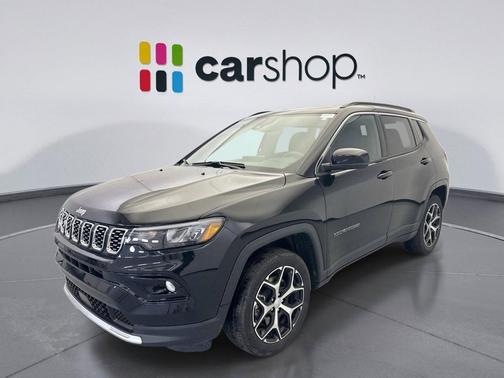 Diamond Black Crystal Pearlcoat 2024 Jeep Compass Limited