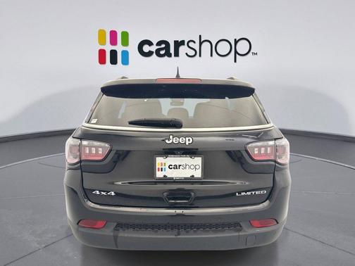 Diamond Black Crystal Pearlcoat 2024 Jeep Compass Limited