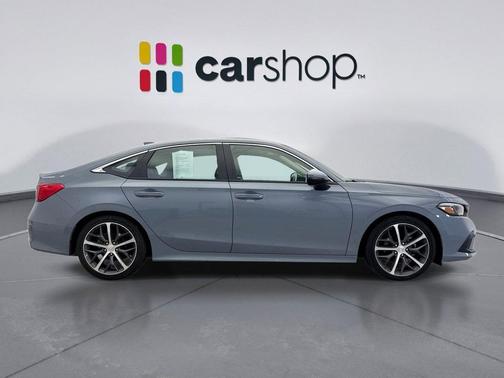 2022 Honda Civic Touring