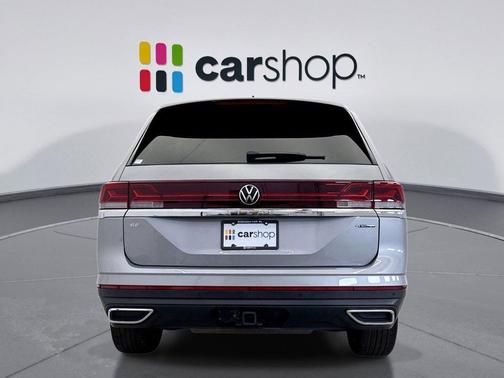 2025 Volkswagen Atlas 2.0T SE w/Technology 4MOTION