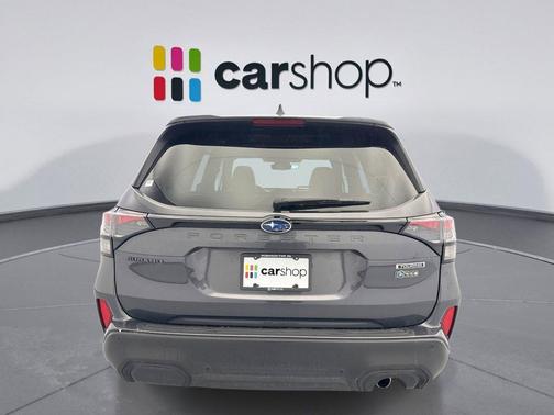 Magnetite Gray Metallic 2025 Subaru Forester Touring