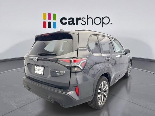 Magnetite Gray Metallic 2025 Subaru Forester Touring