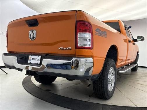2022 RAM 2500 Tradesman Crew Cab 4x4 8' Box