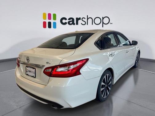 Pearl White 2016 Nissan Altima 2.5 SL