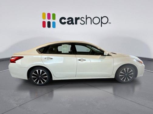 Pearl White 2016 Nissan Altima 2.5 SL