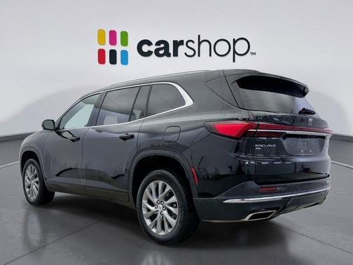 2025 Buick Enclave Preferred FWD