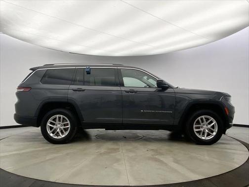 2022 Jeep Grand Cherokee L Laredo