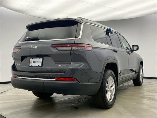 2022 Jeep Grand Cherokee L Laredo