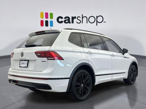 2022 Volkswagen Tiguan 2.0T SE R-Line Black 4MOTION