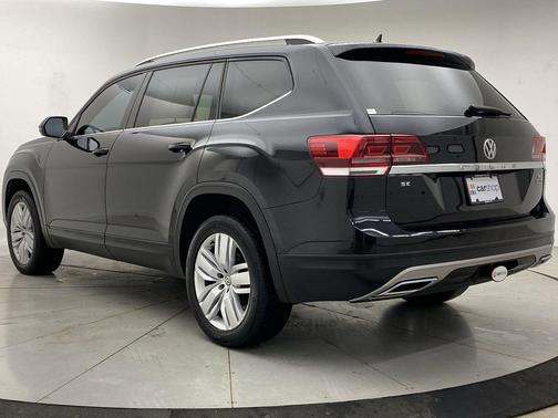 Pure Black 2019 Volkswagen Atlas 3.6L SE w/Technology