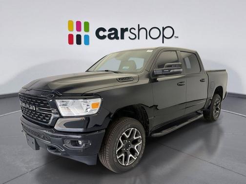 Diamond Black Crystal Pearlcoat 2023 RAM 1500 Big Horn/Lone Star