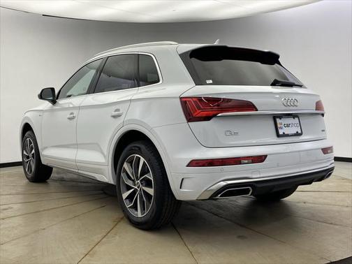 2024 Audi Q5 45 S line Premium