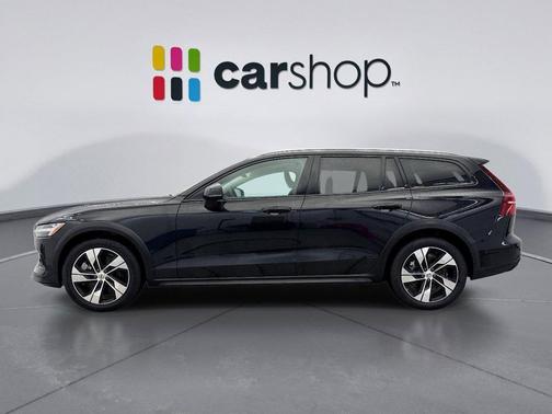 2025 Volvo V60 Cross Country Plus, B5 AWD Gas (mild hybrid)