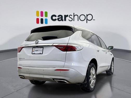 2023 Buick Enclave Essence AWD