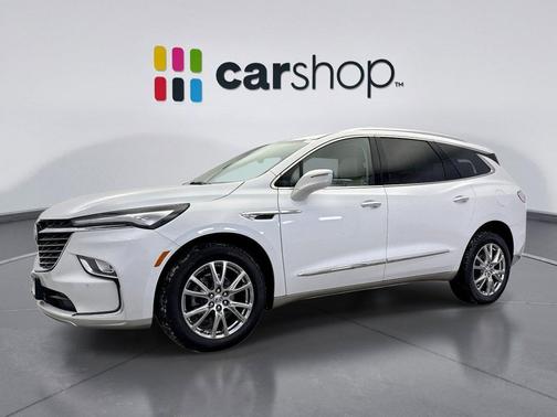2023 Buick Enclave Essence AWD