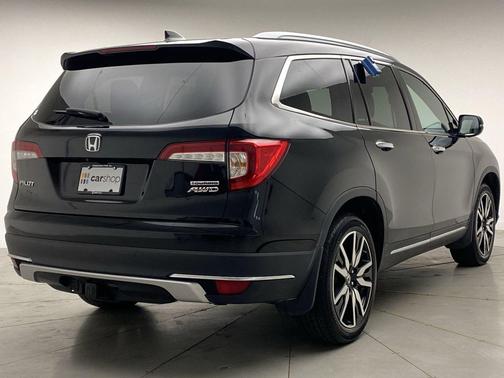 2019 Honda Pilot Touring 8-Passenger