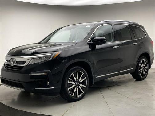 2019 Honda Pilot Touring 8-Passenger
