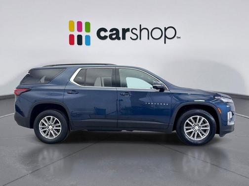 Northsky Blue Metallic 2023 Chevrolet Traverse LT Cloth