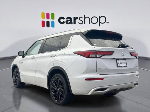 2024 Mitsubishi Outlander PHEV SEL