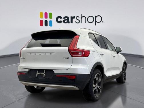 2022 Volvo XC40 T5 Inscription