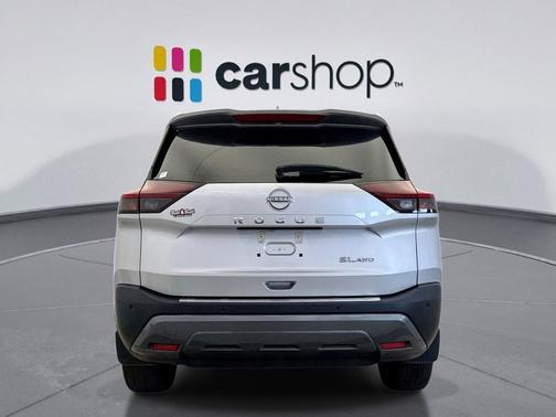 Brilliant Silver Metallic 2023 Nissan Rogue SL