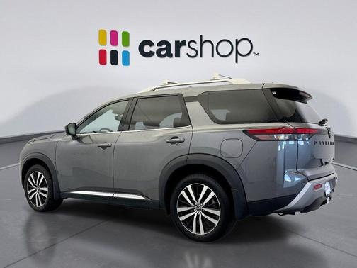 Gun Metallic 2025 Nissan Pathfinder Platinum 4WD