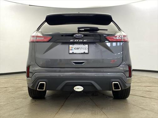 2022 Ford Edge ST