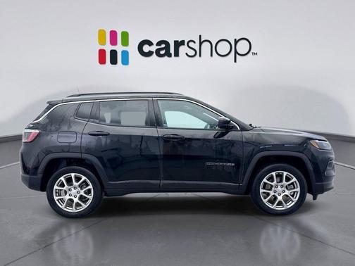 2023 Jeep Compass Latitude Lux