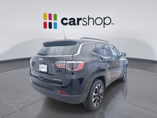 Diamond Black Crystal Pearlcoat 2024 Jeep Compass Limited