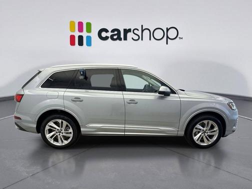 2024 Audi Q7 55 Premium Plus