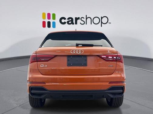 2024 Audi Q3 Premium 45 TFSI S line quattro Tiptronic