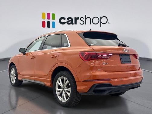 2024 Audi Q3 Premium 45 TFSI S line quattro Tiptronic