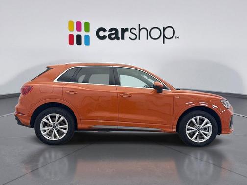 2024 Audi Q3 Premium 45 TFSI S line quattro Tiptronic